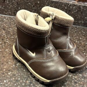Nike Kids Dark Brown Boots with Cream Accents